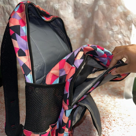 Geometric Pattern Backpack - Picture 3 of 3